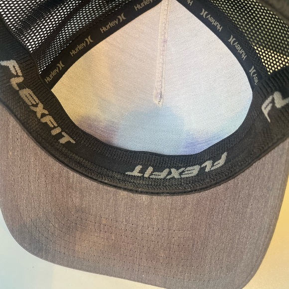 Hurley Monterey Trucker Flex Hat - Charcoal. Size Small - Picture 7 of 7